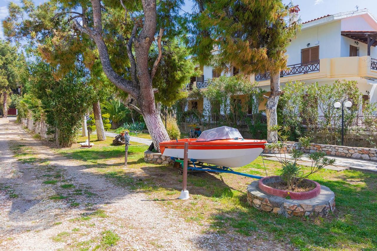 Galazia Akti Seaside Apartments Nikiti  Eksteriør billede