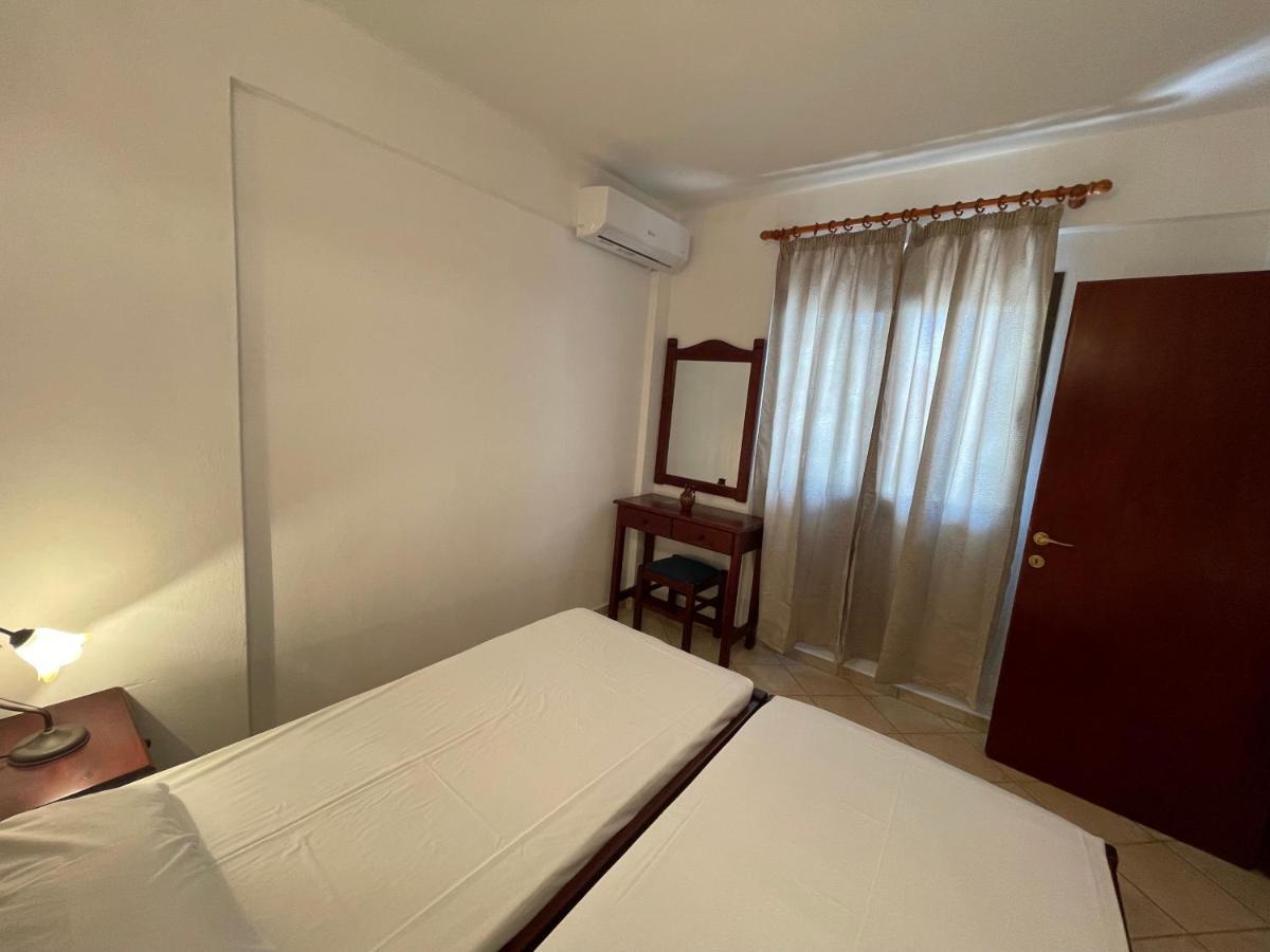 Galazia Akti Seaside Apartments Nikiti  Eksteriør billede
