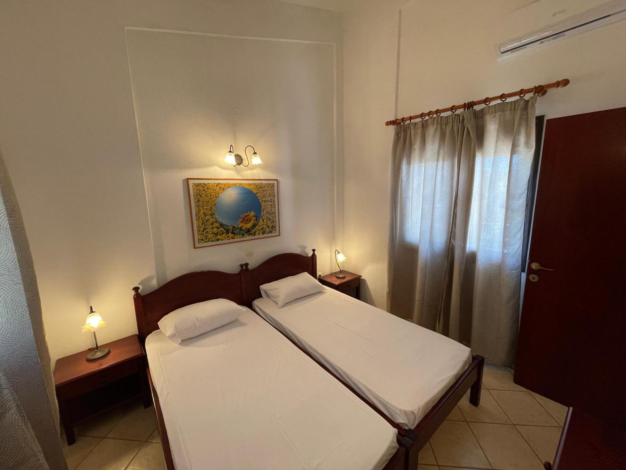 Galazia Akti Seaside Apartments Nikiti  Værelse billede